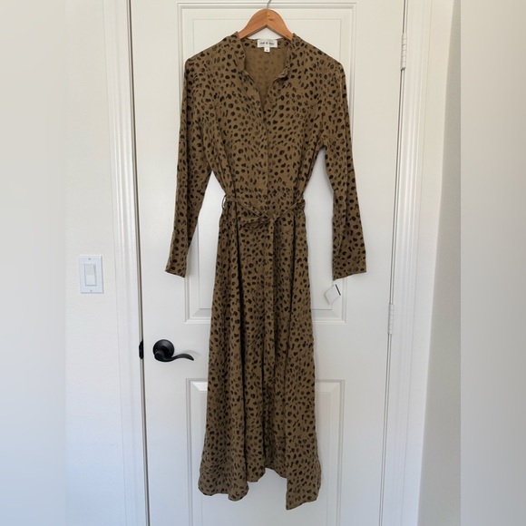 cloth & stone Dresses & Skirts - Cloth & Stone Leopard Print MIDI Dress Size Medium